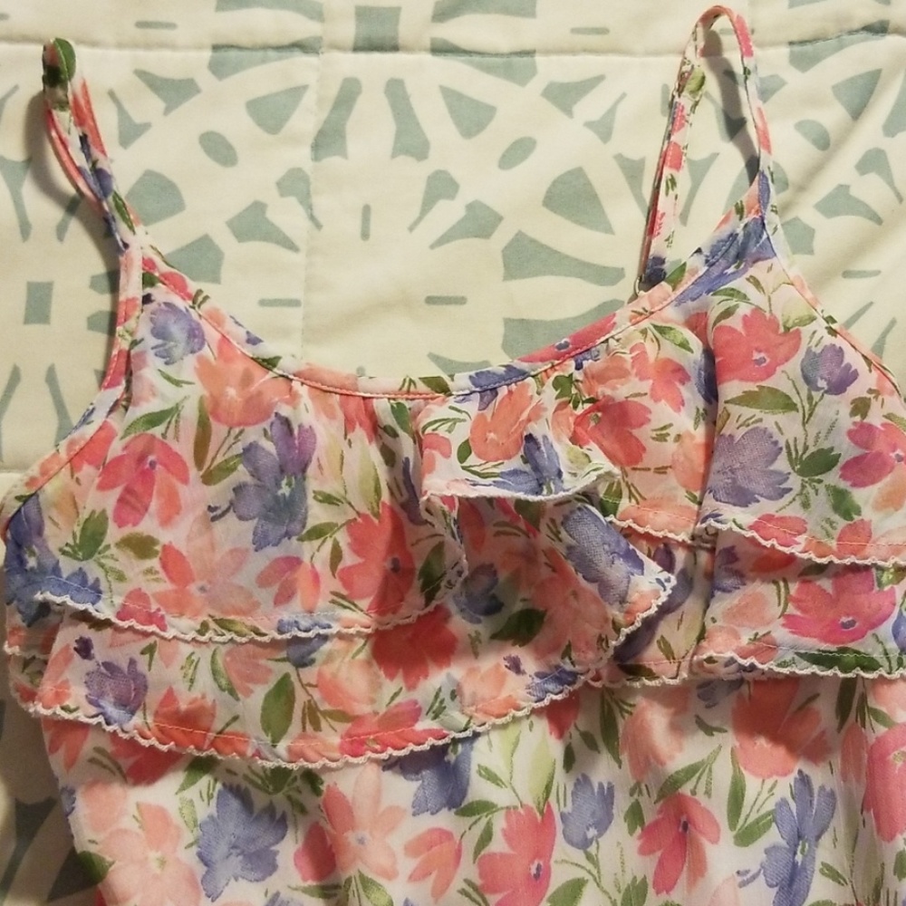 Beautiful lined romper - Picture 2 of 4